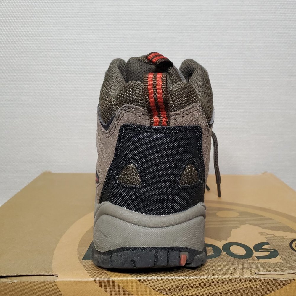 Nevados Boomerang II, Mid, Woman's Hiking Boot, 6.5 - EUC - Picture 8 of 11